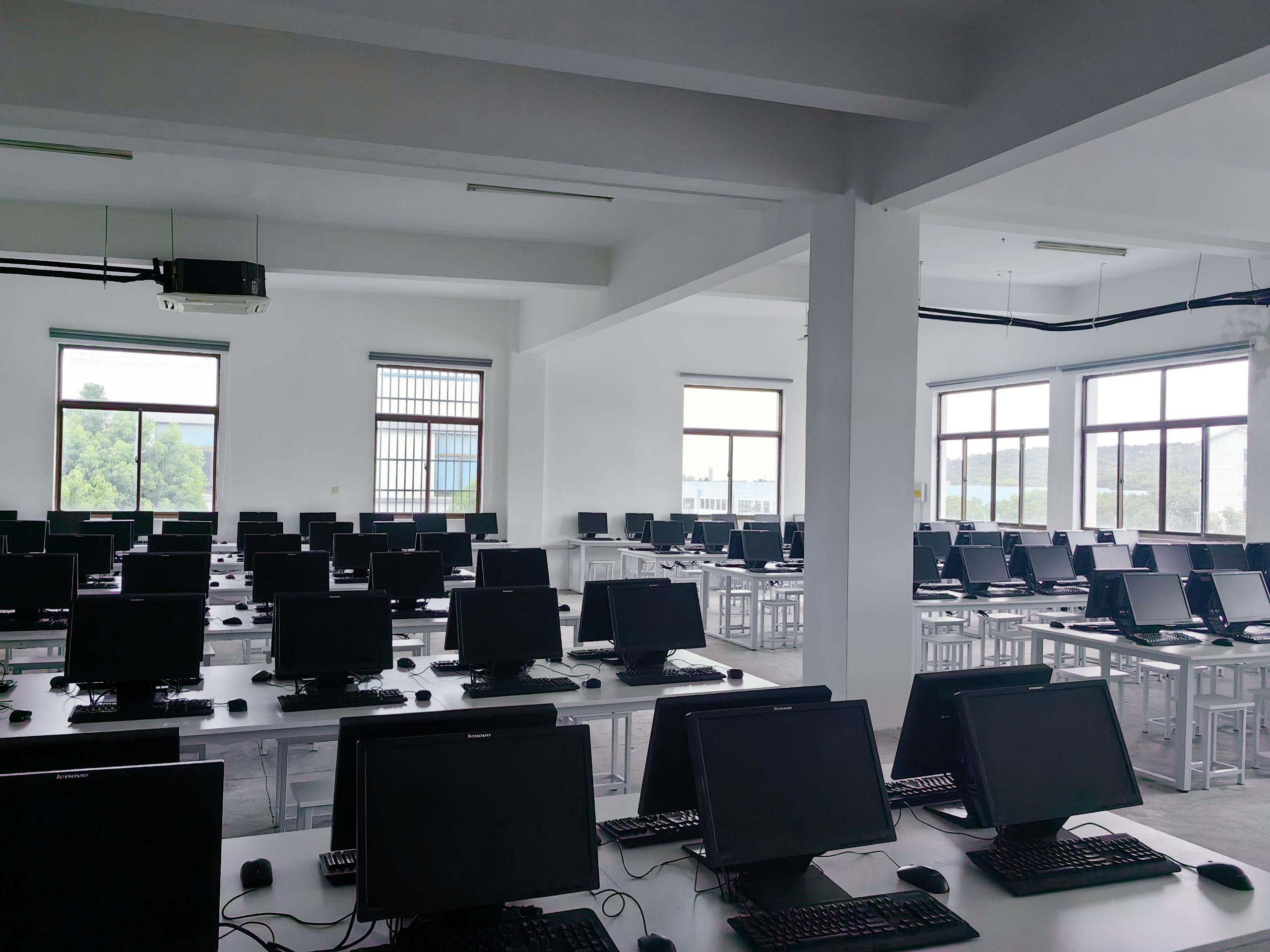 苏州市吴中技师学院考点