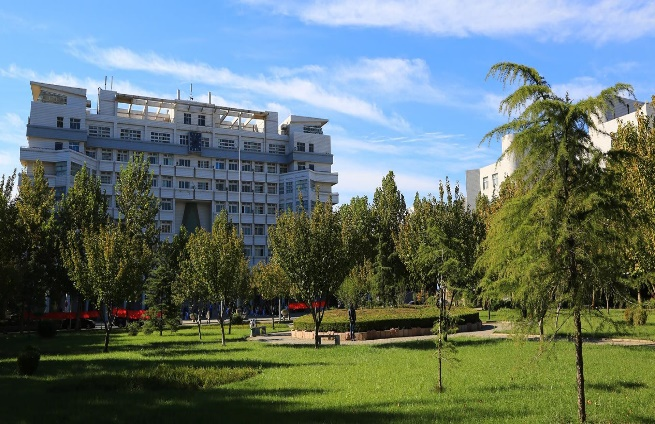 济南大学东校区