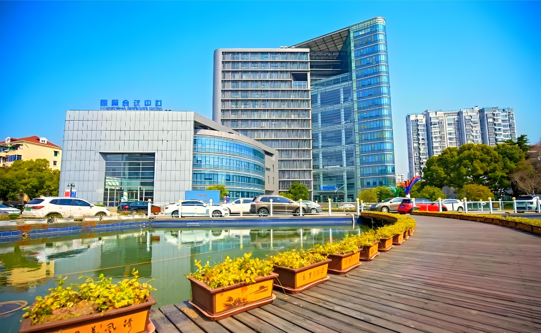 上海开放大学（国顺路校区）