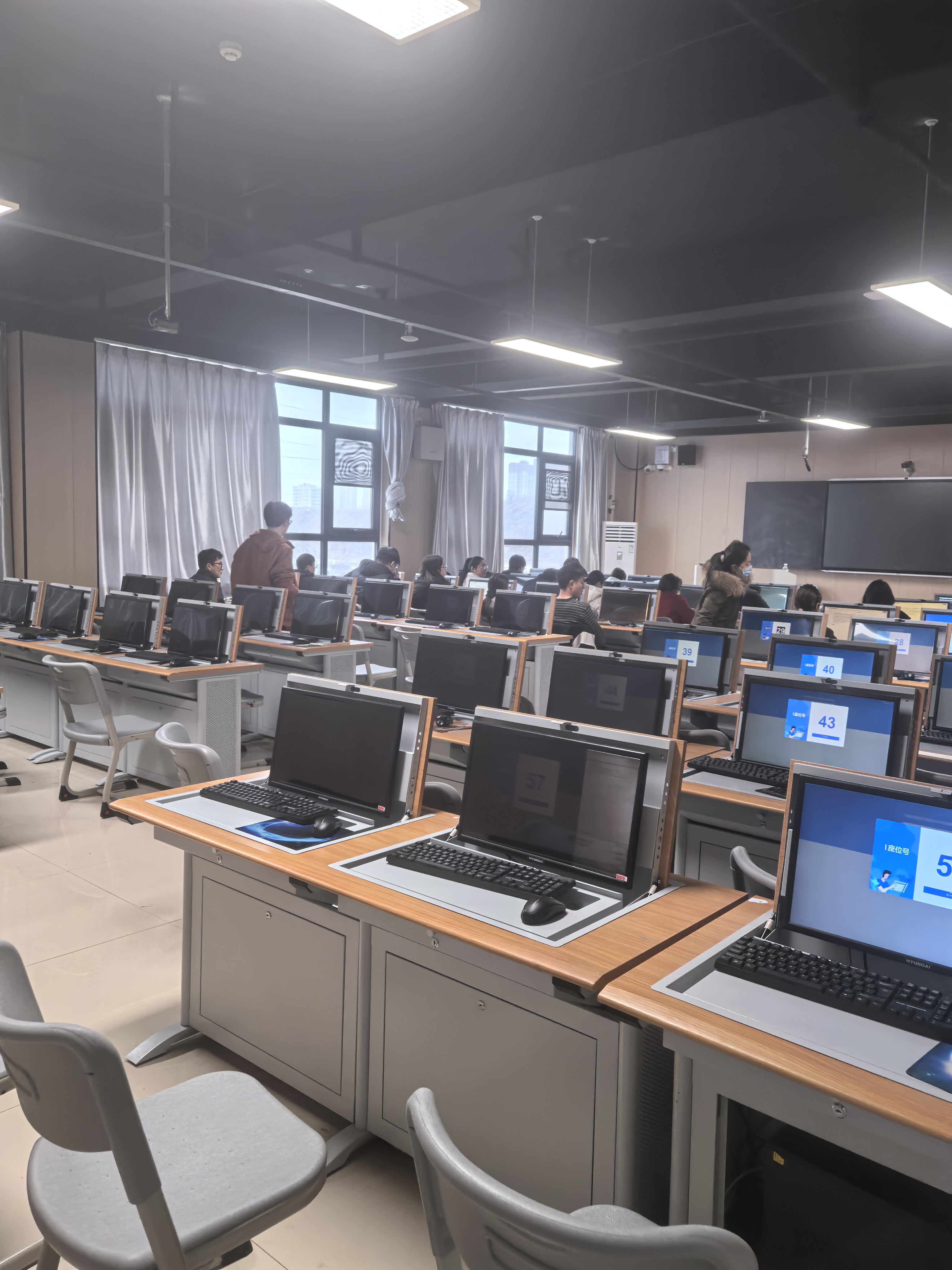 郑州汽车工程职业学院